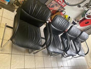 4 kalfsleren kantoor stoelen  beschikbaar voor biedingen