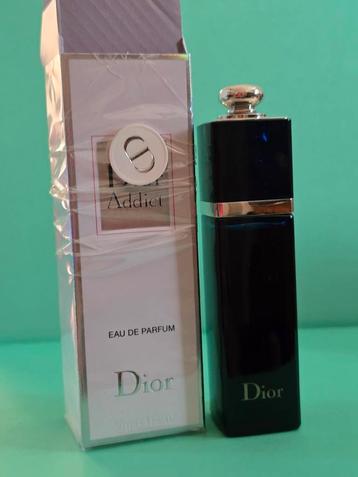 Dior Addict Eau de Parfum 30 ml batch code 1J01 beschikbaar voor biedingen