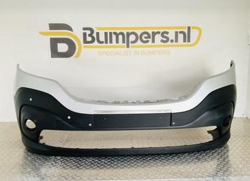 BUMPER Renault Trafic 2014-2018 620223380R VOORBUMPER 12513z beschikbaar voor biedingen