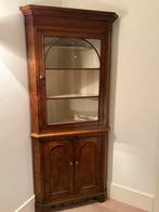 Zeer fraaie vitrine hoekkast, Huis en Inrichting, Kasten | Vitrinekasten, Ophalen, 50 tot 100 cm, Zo goed als nieuw, 150 tot 200 cm