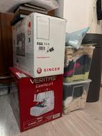 Complete set om te ontwerpen: naaimachine, lockmachine, stof, Ophalen, Zo goed als nieuw