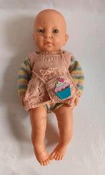 FALCA vintage babypop pop vinyl meisje met kleertjes, Kinderen en Baby's, Speelgoed | Poppen, Ophalen of Verzenden, Zo goed als nieuw