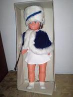 POP MET BATO MAJOETTEKLEDING HAARLEM JAREN 60, Verzamelen, Poppen, Ophalen of Verzenden, Gebruikt, Pop
