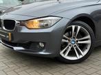 BMW 3-serie 320i Executive Sport|Nieuwe Distributieketting|T, Auto's, BMW, Automaat, Euro 5, Zwart, 4 cilinders