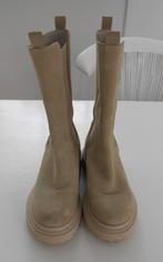 Post Xchange chelsea boots beige mt 39, Beige, Lage of Enkellaarzen, Post Xchange, Ophalen of Verzenden