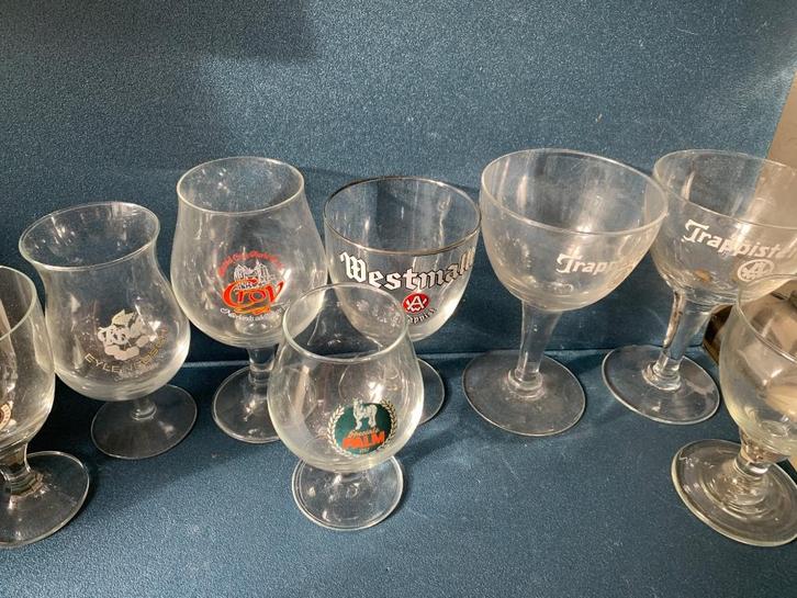 Acht nog nieuwe prachtige merk bierglazen op voet, Verzamelen, Biermerken, Nieuw, Glas of Glazen, Overige merken, Ophalen of Verzenden