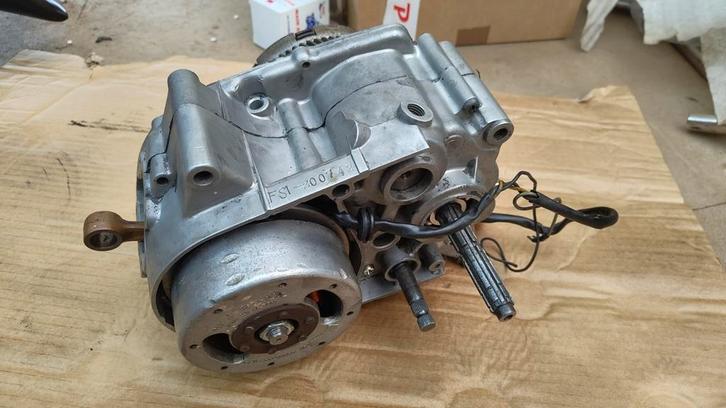 Yamaha FS1 Blok 4 bak - Roterende Inlaat Nederlands, Fietsen en Brommers, Brommeronderdelen | Oldtimers, Gebruikt, Yamaha, Blok