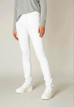 Base Level witte broek mt 46, Kleding | Dames, Wit, Maat 46/48 (XL) of groter, Ophalen of Verzenden, Zo goed als nieuw