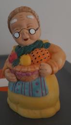 Beeldje grootmoeder / oma, Ophalen of Verzenden, Gebruikt, Mens