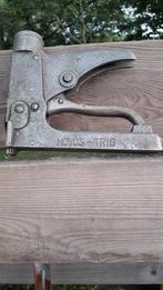 Klassieke Novus Trig Nietmachine, Ophalen of Verzenden