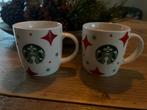 2 Starbucks Mokken met feestelijk design, Huis en Inrichting, Keuken | Servies, Keramiek, Ophalen of Verzenden, Zo goed als nieuw