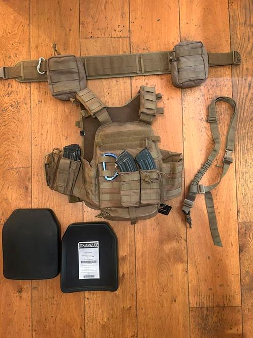 PLATE CARRIER (CONDOR) lvl4 platen + accessoires, Verzamelen, Militaria | Algemeen, Landmacht, Amerika, Ophalen of Verzenden