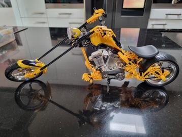 KNEX OCC Mikey's Swing-Arm Bike - Complete Set beschikbaar voor biedingen