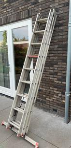 Altrex Uitschuifbare Ladder 3 delen (2,7-6,3m), Doe-het-zelf en Verbouw, Ladders en Trappen, Ophalen, Gebruikt, Ladder, Opvouwbaar of Inschuifbaar