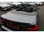 Bmw 2-SERIE CABRIO 220i M SPORT AUTOMAAT / XENON- NAVIGATIE-, Auto's, BMW, Automaat, Cabriolet, 4 stoelen, Zilver of Grijs