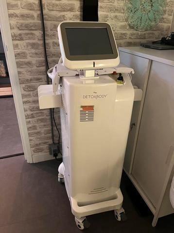 Detoxbody Lipolaser niet chirurgische liposuctie  beschikbaar voor biedingen