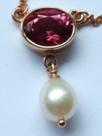 roze gouden COLLIER 42 cm met roze Toermalijn en witte Parel beschikbaar voor biedingen
