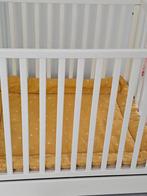 Wit houten ledikant met matras, Ophalen of Verzenden, Gebruikt, Ledikant