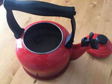 Fluitketel Le Creuset beschikbaar voor biedingen
