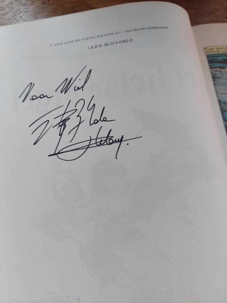 Yoko Tsuno compleet. 2x gesigneerd door Yoko en Leloup, Boeken, Stripboeken, Zo goed als nieuw, Complete serie of reeks, Ophalen of Verzenden