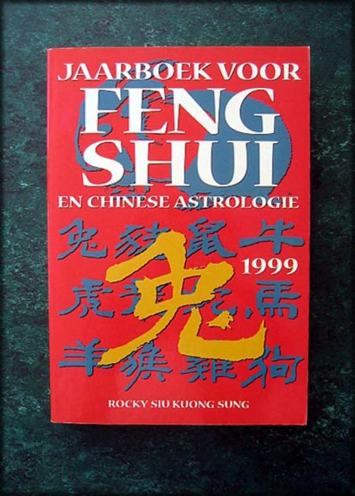 FENG SHUI - en Chinese astrologie jaarboek, Boeken, Esoterie en Spiritualiteit, Zo goed als nieuw, Achtergrond en Informatie, Spiritualiteit algemeen