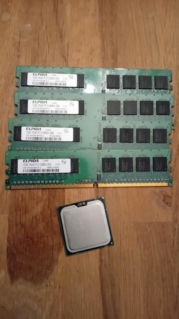 Core2Duo 1.8Ghz CPU + 4GB (4x1GB) RAM Geheugen, Computers en Software, RAM geheugen, Desktop, DDR2, Ophalen