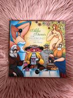 Dikke Dames Kleurboek - Julia Woning, Hobby en Vrije tijd, Tekenen, Ophalen, Nieuw