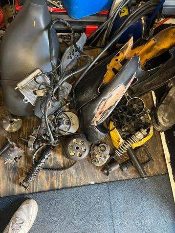 Piaggio gilera runner 180cc beschikbaar voor biedingen