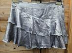 Nieuw zilverkleurig rokje van Lvcilia, Kleding | Dames, Rokken, Maat 38/40 (M), Lvcilia, Nieuw, Ophalen of Verzenden