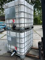 2x IBC container 1000 liter schoon netjes stevig recht kraan, Tuin en Terras, Regentonnen, Ophalen, Kunststof, Gebruikt, Met kraantje