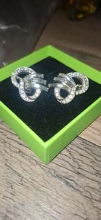 Vintage Trifari oorbellen., Met kristal, Overige materialen, Ophalen of Verzenden, Zo goed als nieuw