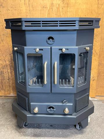 Houtkachel merk barbas +/8 kw  in nieuwstaat beschikbaar voor biedingen