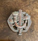 Oud baretembleem Regiment Limburgse Jagers RLJ, Ophalen of Verzenden, Landmacht, Nederland, Embleem of Badge