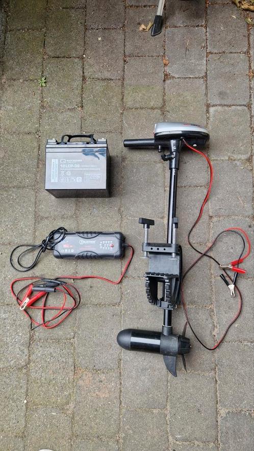 Fluistermotor Rhino Cobold 24V + accu | boot | rubberboot, Doe-het-zelf en Verbouw, Motoren, Zo goed als nieuw, Ophalen