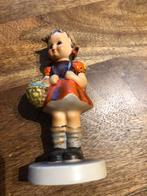 Vintage Hummel Meisje met Mand Figuur, Ophalen of Verzenden