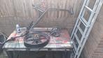 Ouxi v8 frame met nummer zsm, Ophalen of Verzenden, Zo goed als nieuw