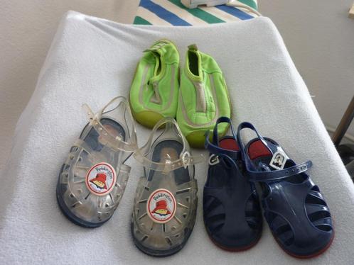 2 paar waterschoenen en 1 paar pantoffels jongen, Kinderen en Baby's, Babykleding | Schoentjes en Sokjes, Gebruikt, Jongetje of Meisje