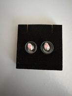 Zilverkleurige oorbellen met roze steentje, Sieraden, Tassen en Uiterlijk, Oorbellen, Ophalen of Verzenden, Zo goed als nieuw