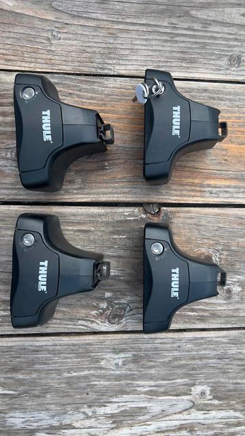 Thule Rapid System 754 dakdrager voetenset normaal (glad)dak beschikbaar voor biedingen