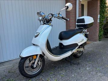 SYM Cello 3300km eerste eigenaar beschikbaar voor biedingen
