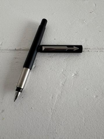 Parker vulpen beschikbaar voor biedingen