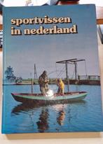 Sportvissen in Nederland - Boek over hengelsport, Boeken, Ophalen of Verzenden, Gelezen, Overige onderwerpen, Diverse