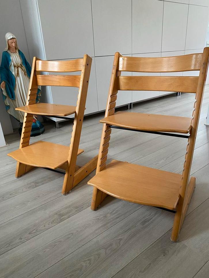 2x Stokke Tripp Trapp Kinderstoel, Kinderen en Baby's, Kinderstoelen, Gebruikt, Meegroeistoel, Aanschuifbaar, Ophalen of Verzenden