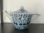Vintage porselein theepot, Antiek en Kunst, Antiek | Servies los, Ophalen of Verzenden