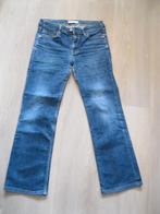 maat S, 1 blauwe Levis heup spijkerbroek, Blauw, Nieuw, Ophalen of Verzenden, W28 - W29 (confectie 36)