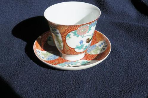 Antieke Japanse porseleinen kop met schotel, Antiek en Kunst, Antiek | Porselein, Verzenden