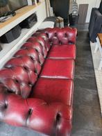 Chesterfield Bank Oxblood Red - Goede Staat!, Huis en Inrichting, Banken | Bankstellen, Ophalen, Gebruikt, Driepersoons, Rechte bank