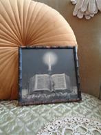 Oud Lijstje met Religieuze Prent Bijbel Kaars  ** Mimosa **, Antiek en Kunst, Antiek | Religie, Ophalen of Verzenden