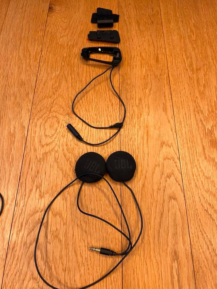 Cardo Freecom 2e helm set, Motoren, Accessoires | Navigatiesystemen, Zo goed als nieuw, Ophalen of Verzenden