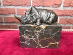 bronzen beeld, rustende rhino, Ophalen of Verzenden